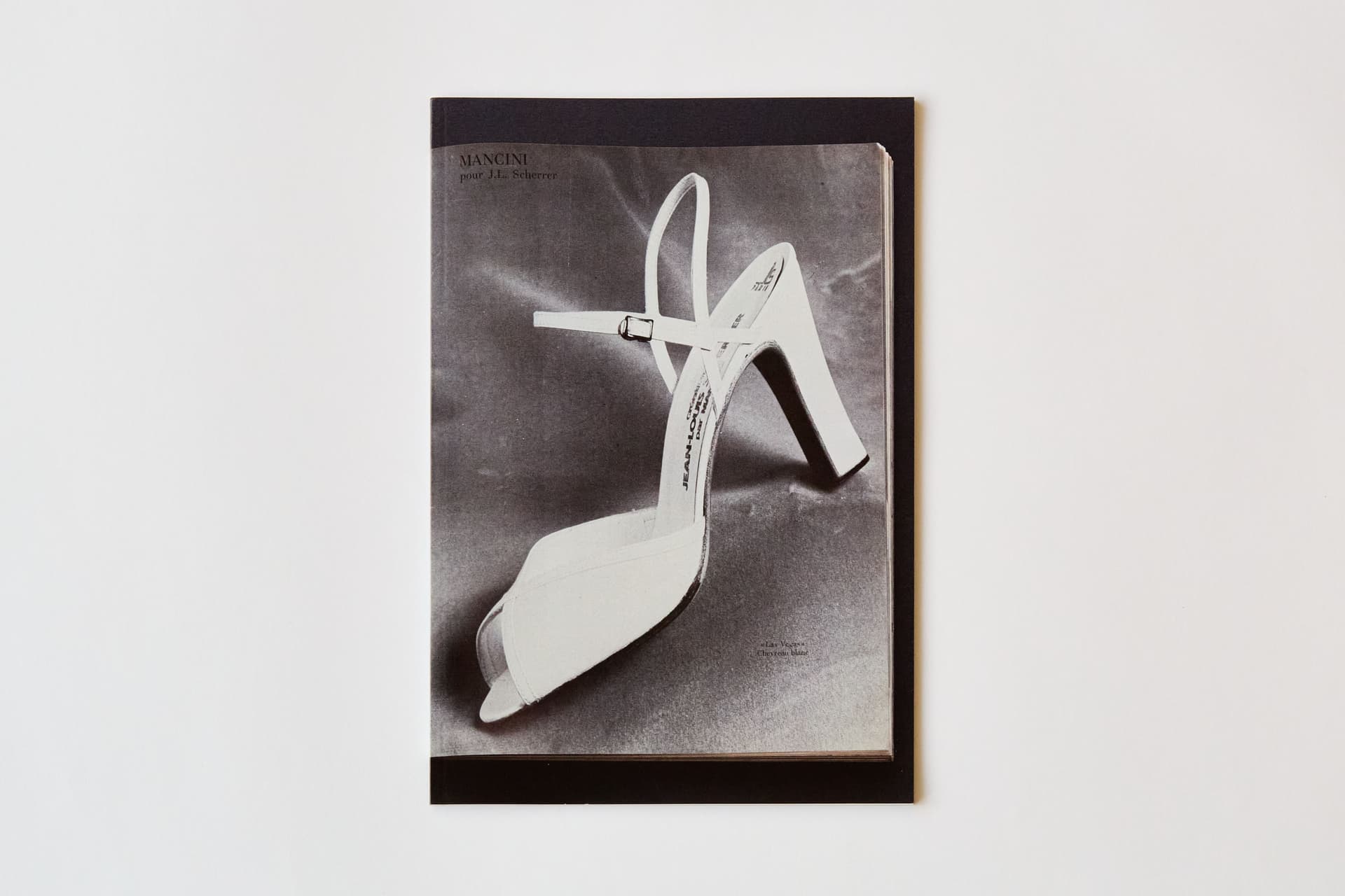 Mode and Mode issue 9, 'Advertise with Us'